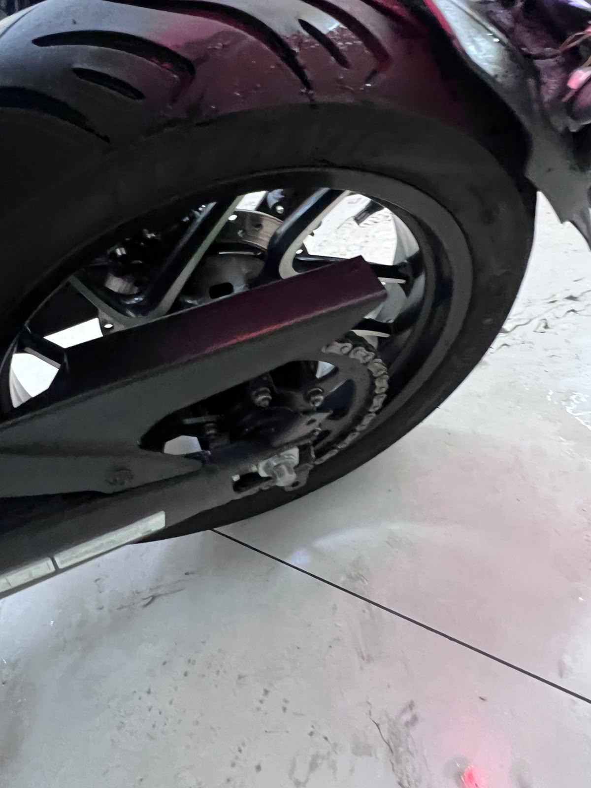 BAJAJ DOMINAR 400