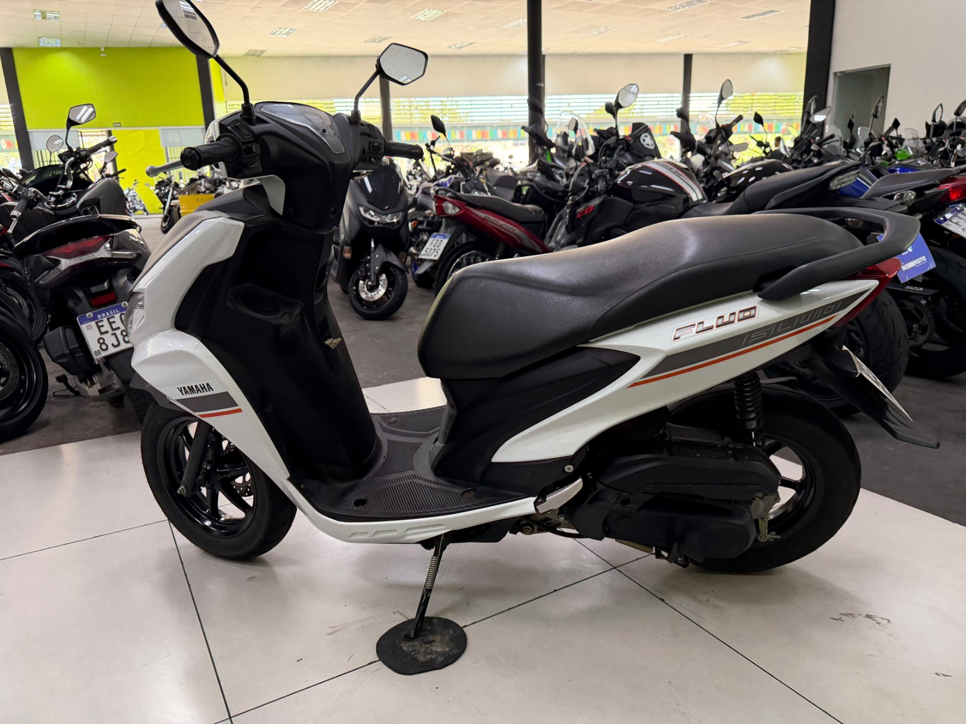YAMAHA FLUO 125 ABS