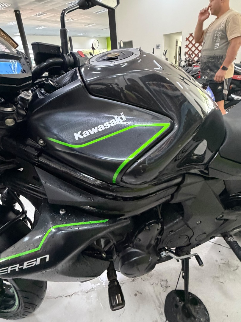KAWASAKI ER 6N