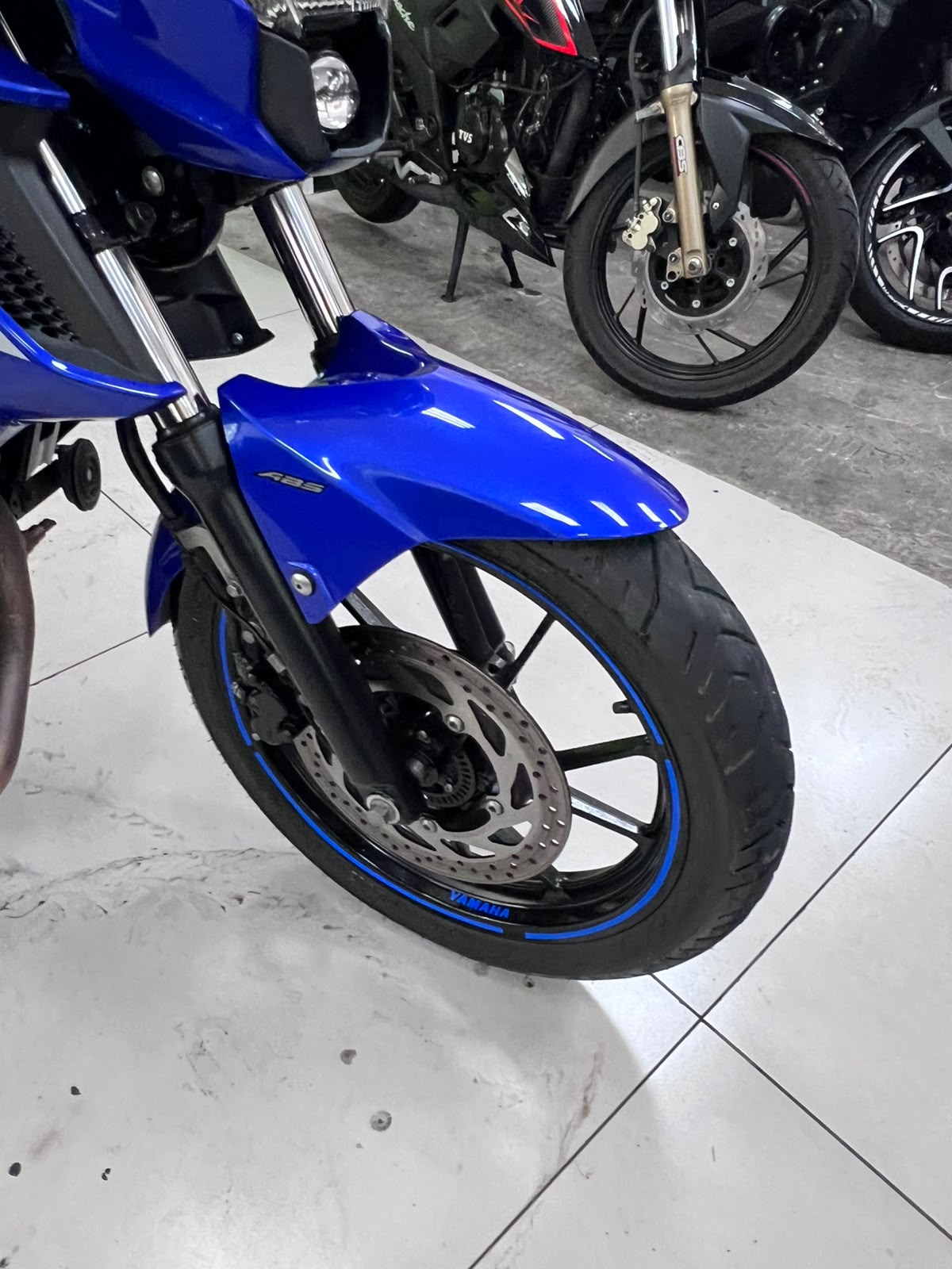 YAMAHA FZ25 FAZER ABS