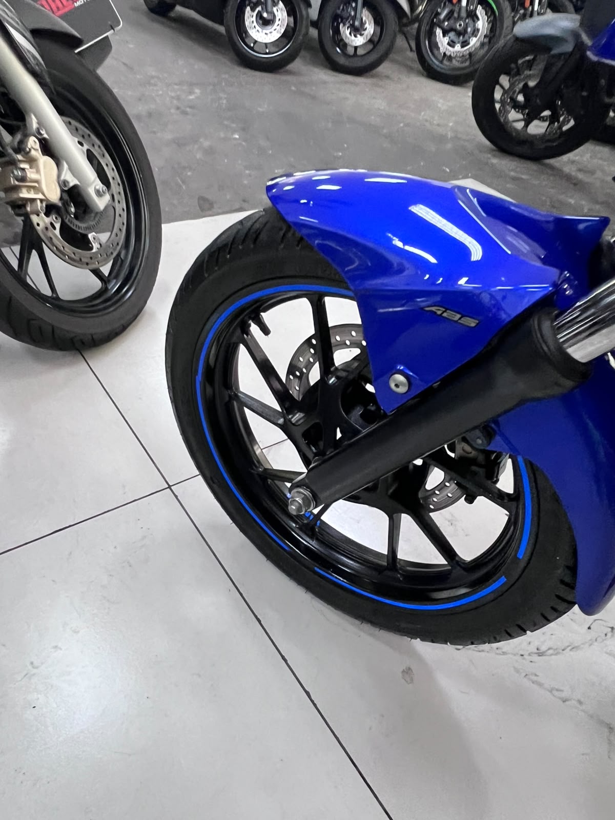 YAMAHA FZ25 FAZER ABS