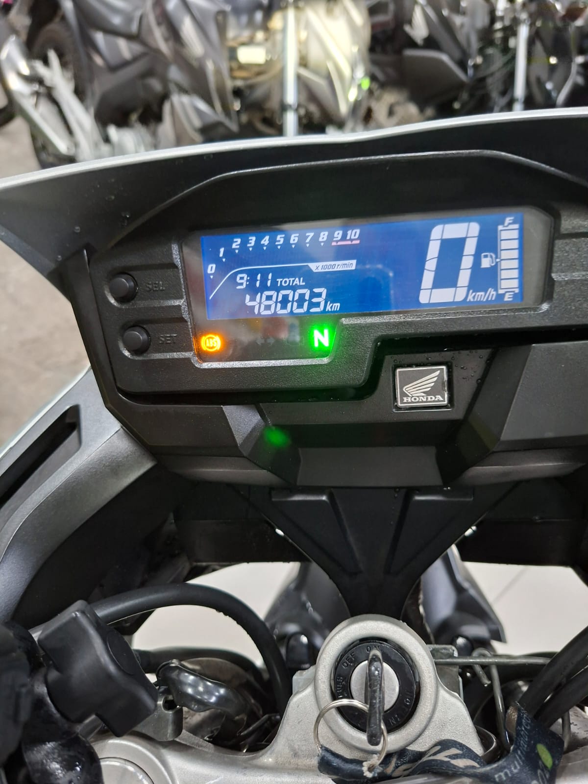 HONDA XRE 300 ABS