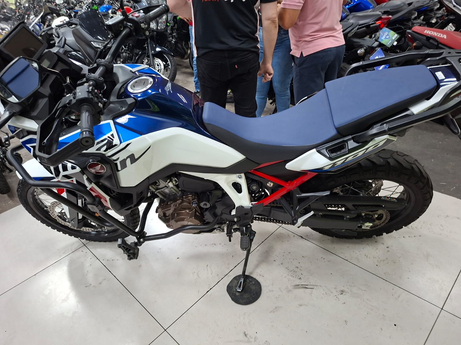 HONDA CRF 1100L AFRICA TWIN ADVENTURE SPORTS ES DCT