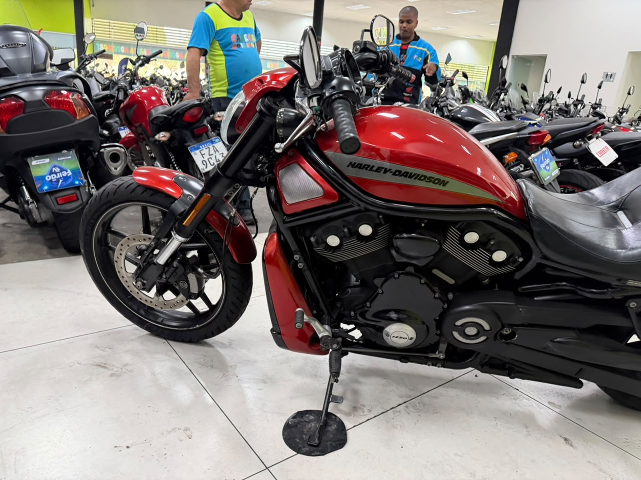 HARLEY-DAVIDSON V ROD NIGHT ROD ESPECIAL