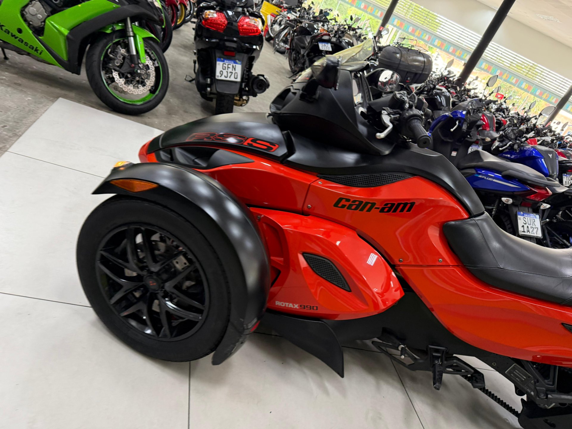 CAN-AM SPYDER RS-S
