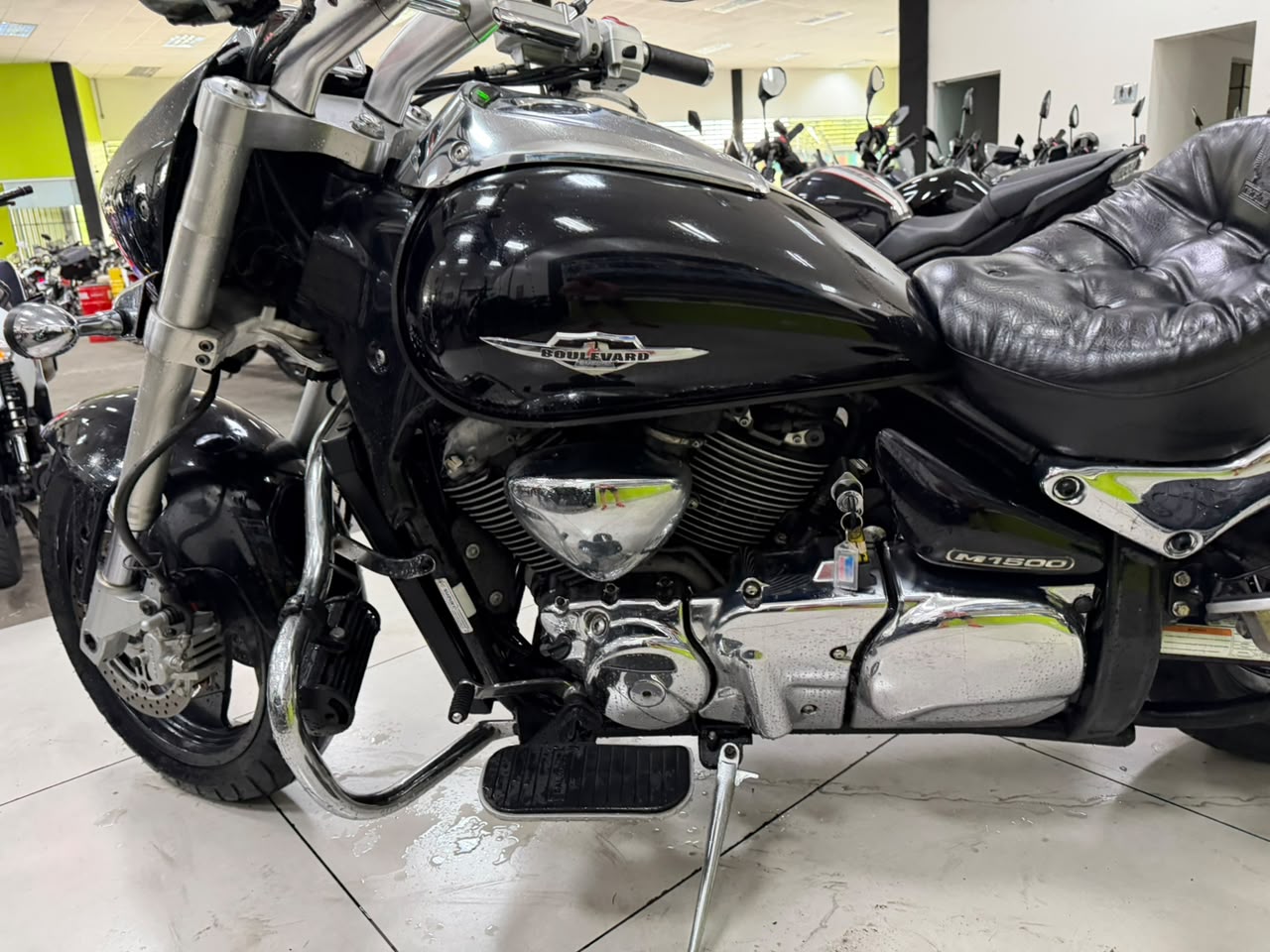 SUZUKI BOULEVARD M1500
