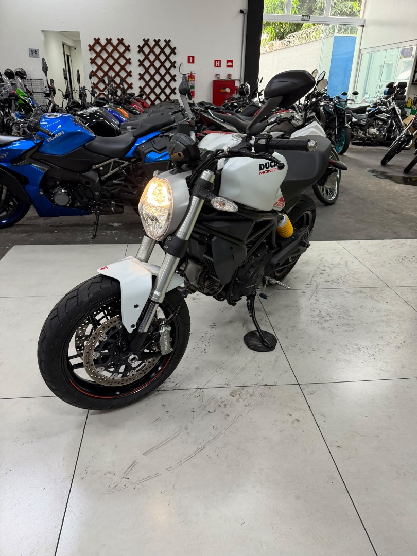 DUCATI MONSTER 797