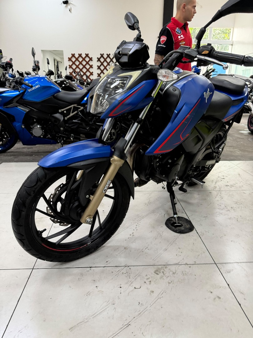 DAFRA APACHE RTR 200