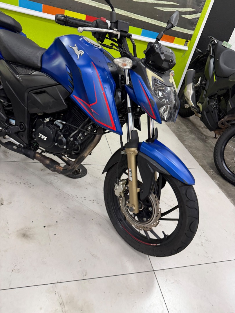 DAFRA APACHE RTR 200