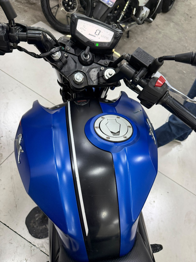 DAFRA APACHE RTR 200