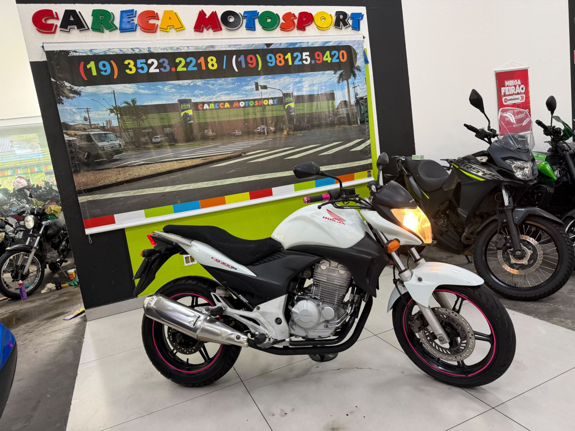HONDA CB 300R