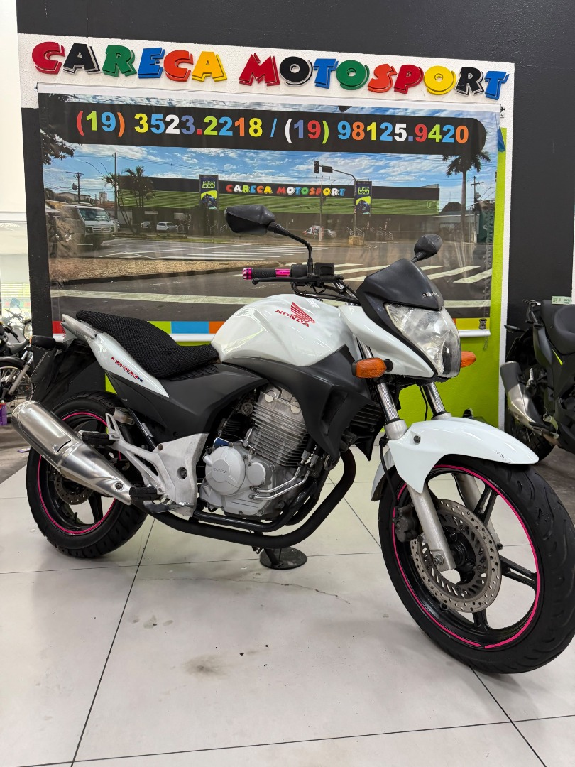 HONDA CB 300R