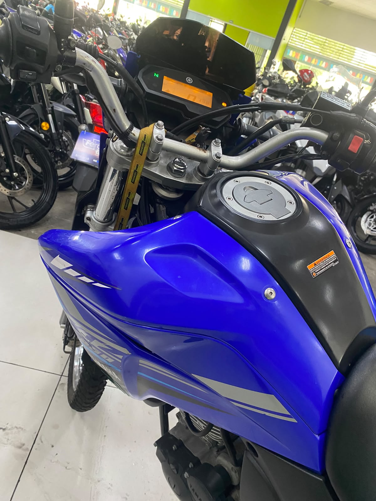 YAMAHA XTZ 250 LANDER CONNECTED