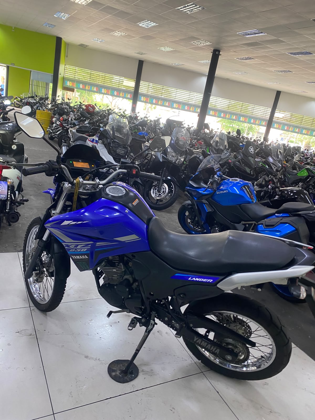 YAMAHA XTZ 250 LANDER CONNECTED