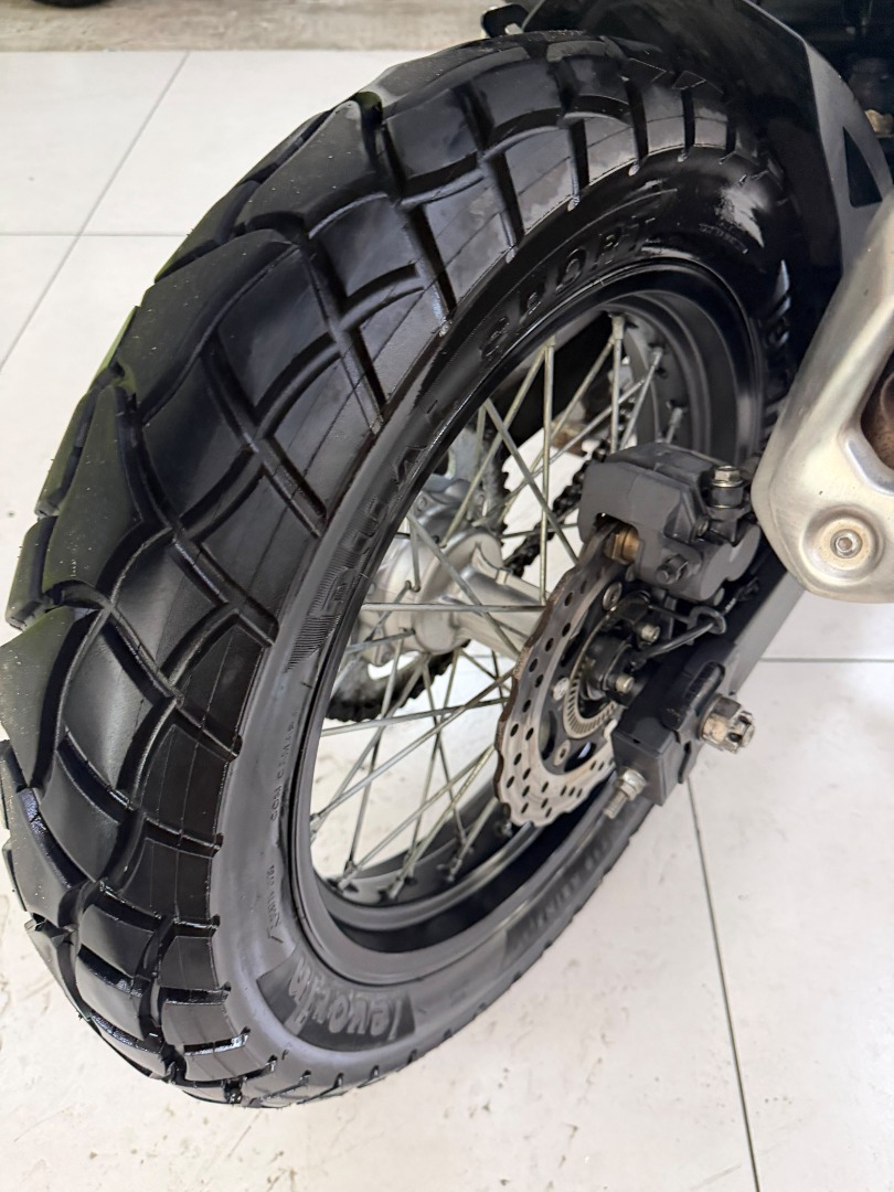 KAWASAKI VERSYS-X 300