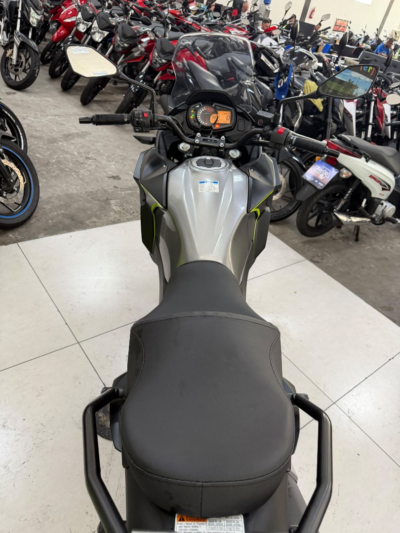 KAWASAKI VERSYS-X 300