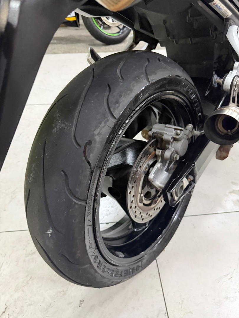 SUZUKI BANDIT N1250