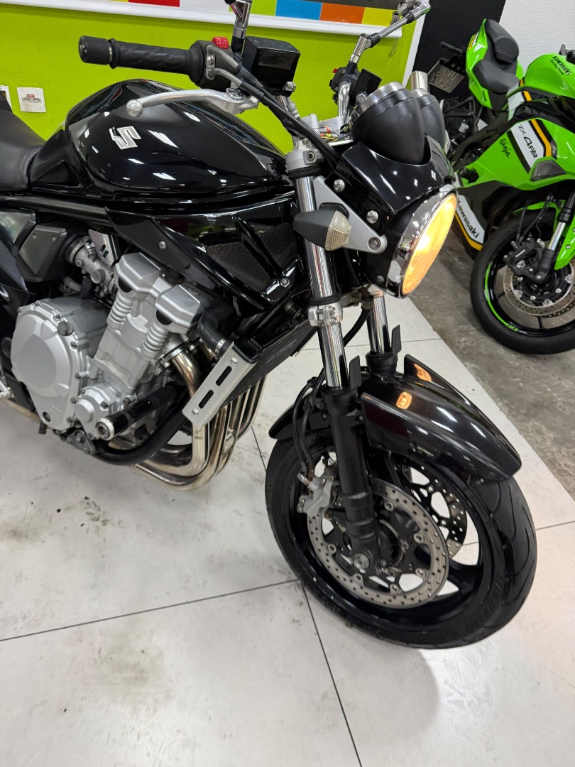 SUZUKI BANDIT N1250