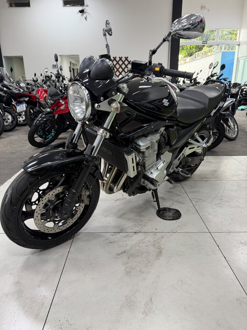 SUZUKI BANDIT N1250