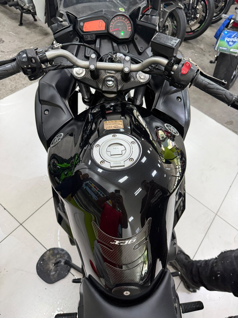 YAMAHA XJ6 F