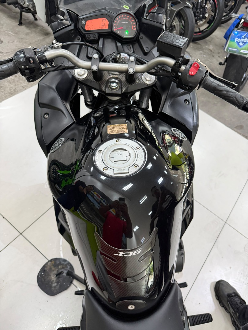 YAMAHA XJ6 F