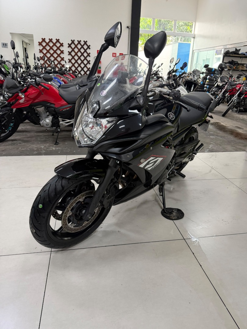 YAMAHA XJ6 F