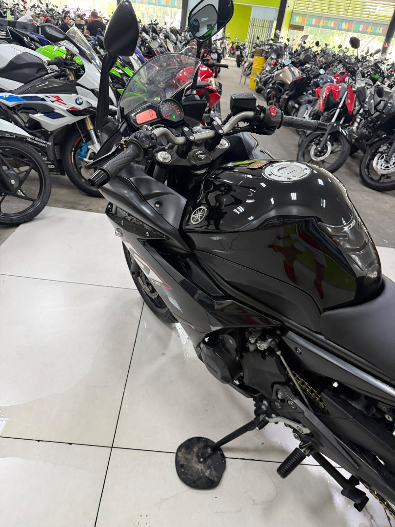 YAMAHA XJ6 F