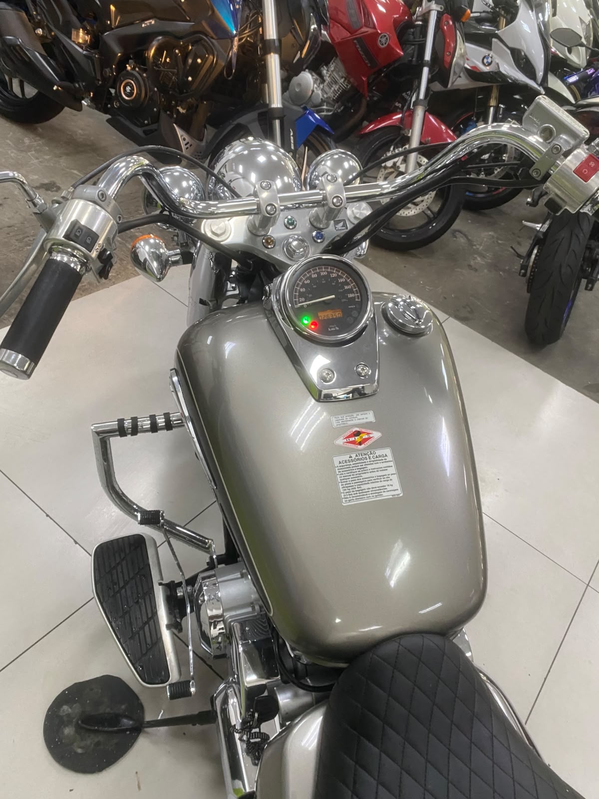 HONDA SHADOW 750