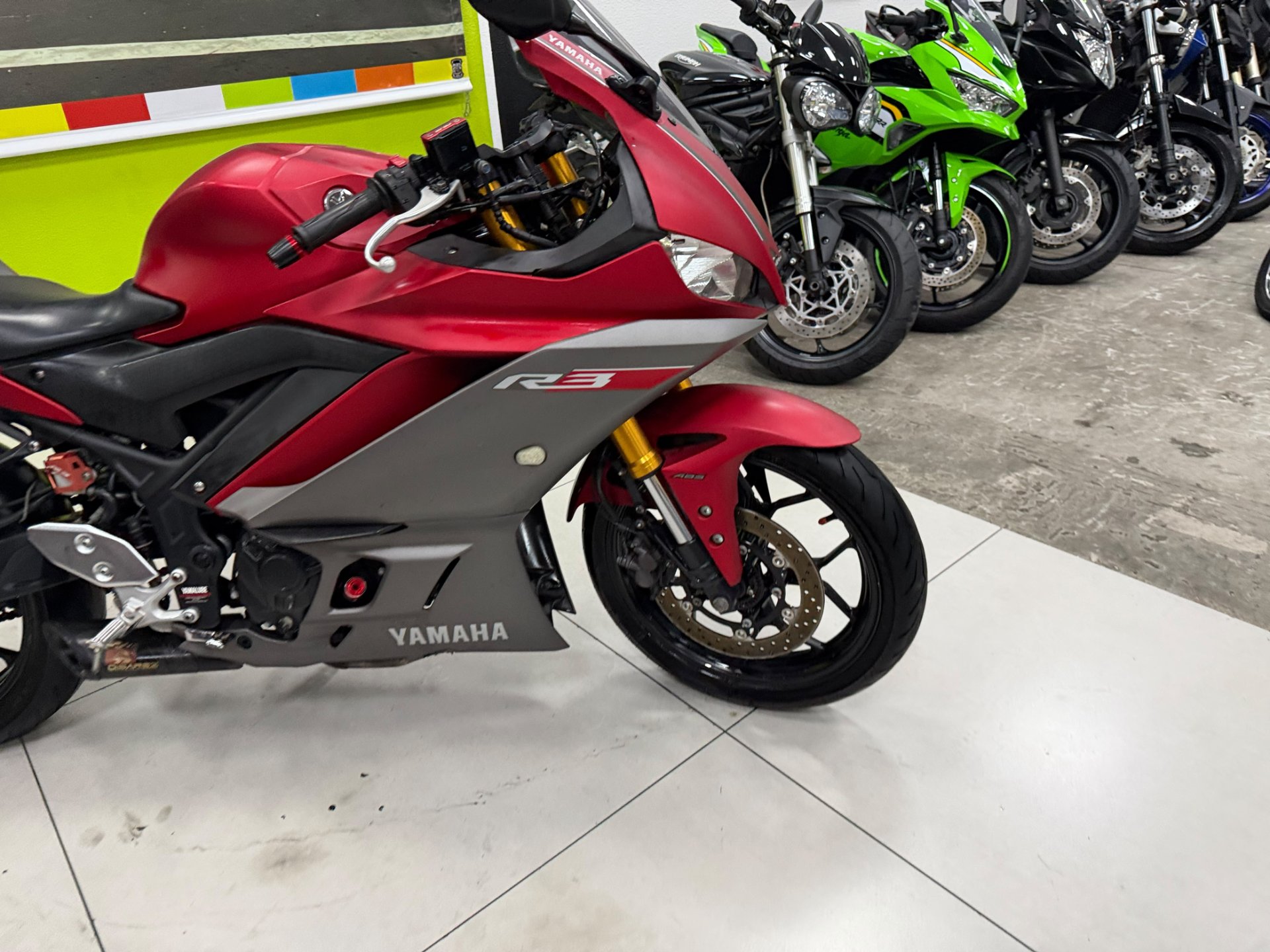YAMAHA YZF R3 ABS
