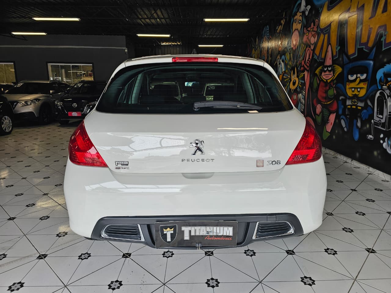 PEUGEOT 308