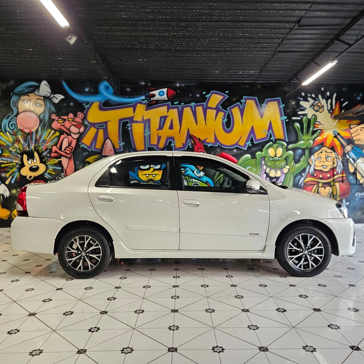 TOYOTA ETIOS