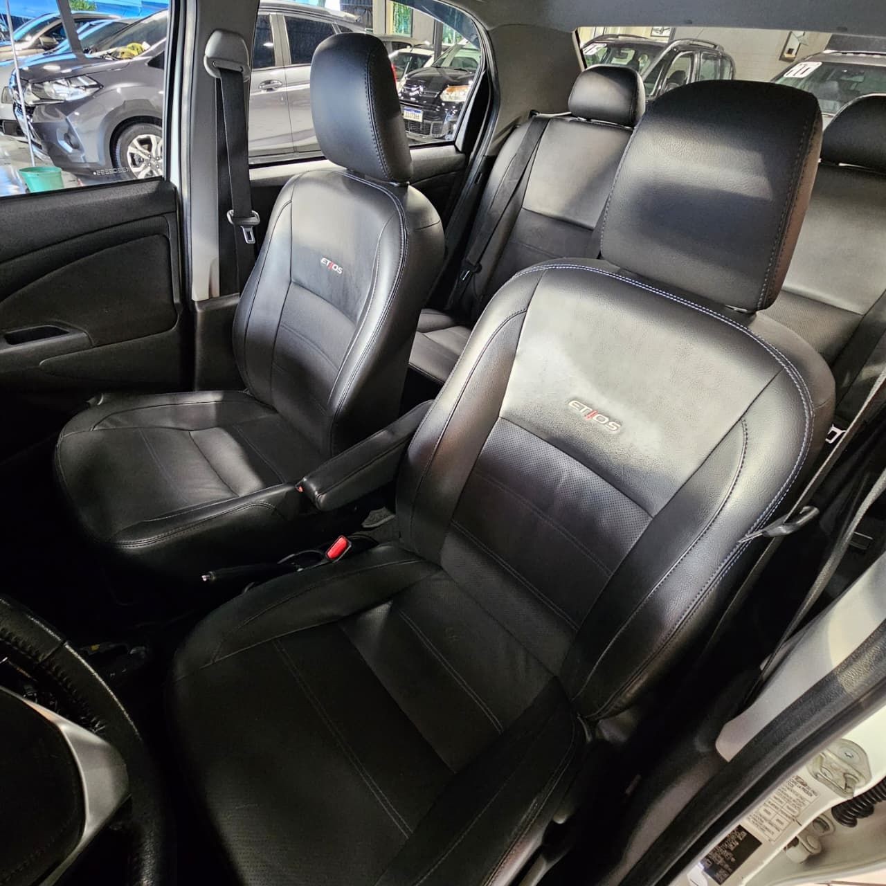 TOYOTA ETIOS