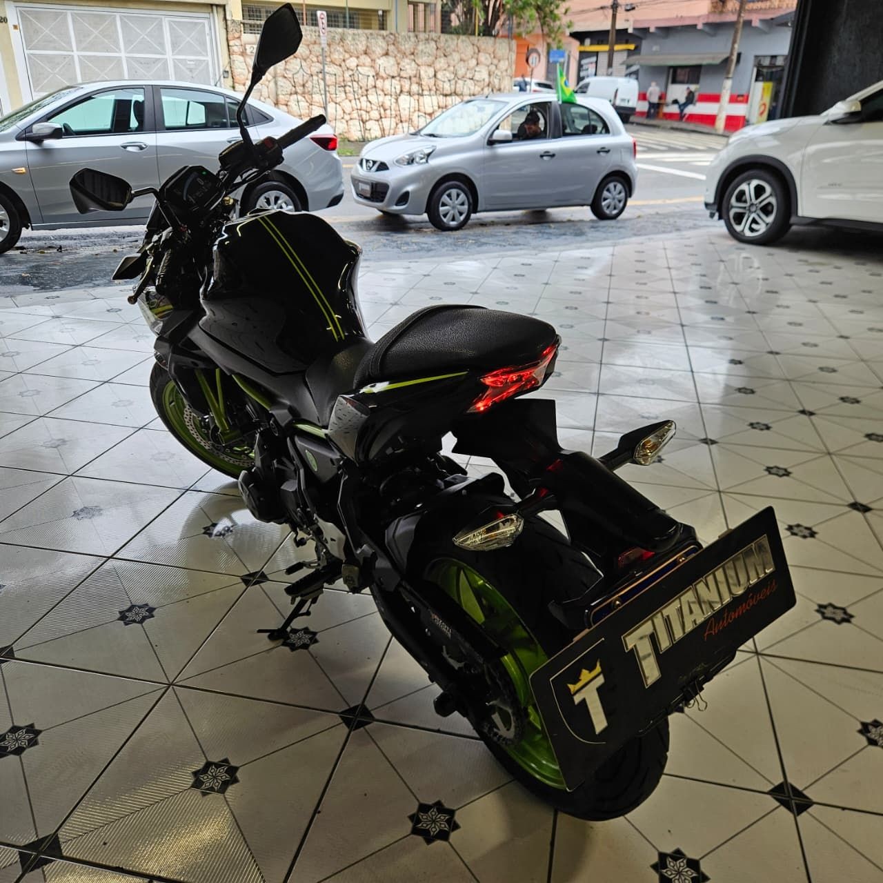 KAWASAKI Z650 ABS