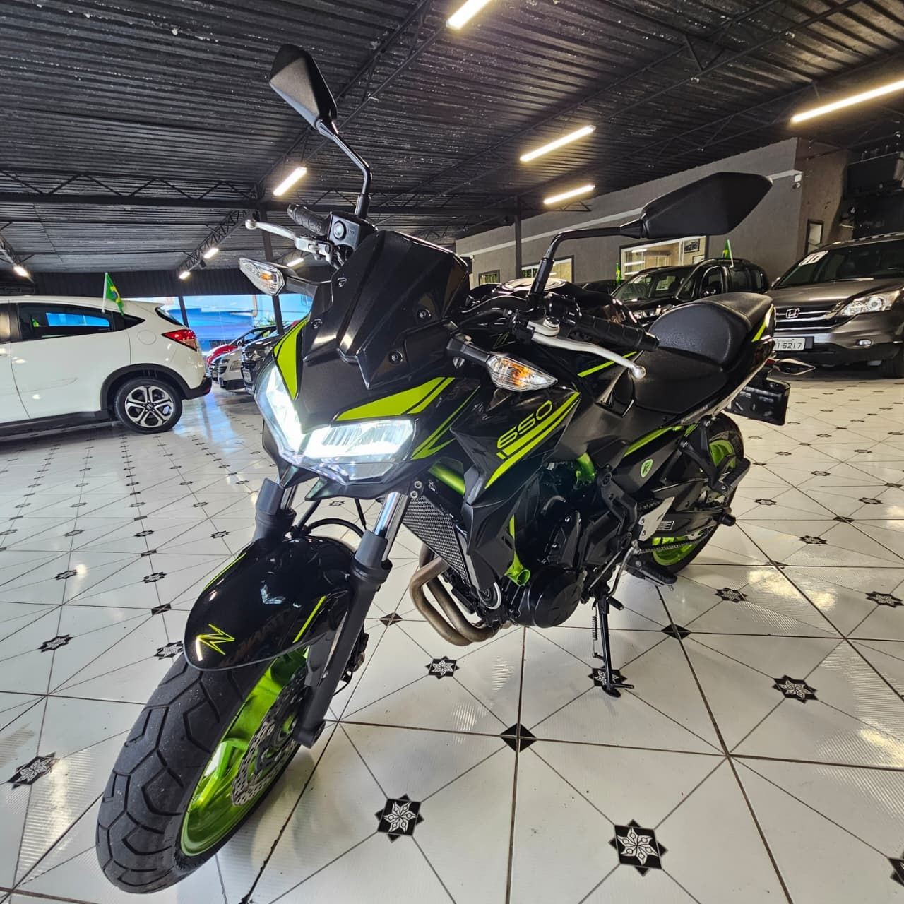 KAWASAKI Z650 ABS