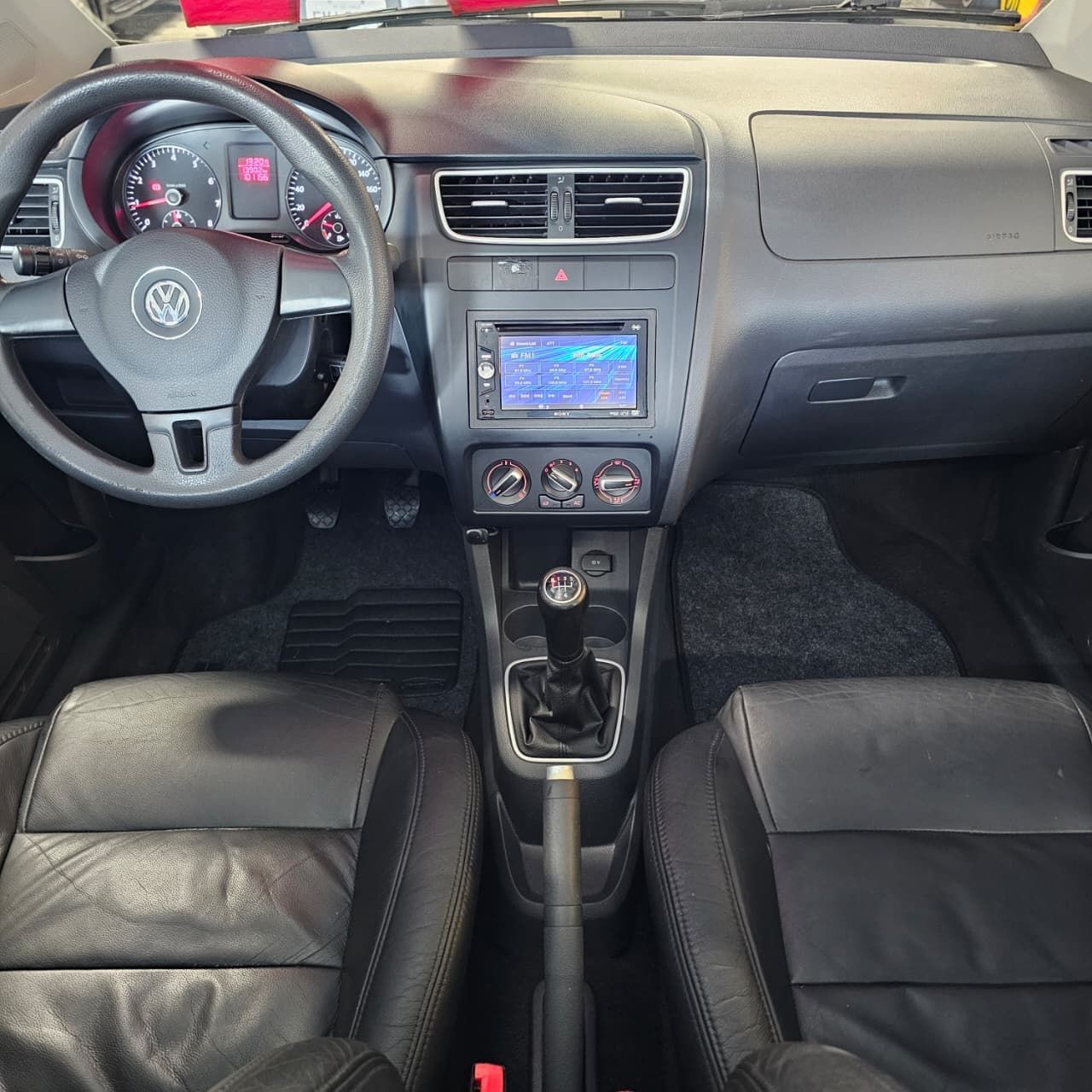 VOLKSWAGEN FOX