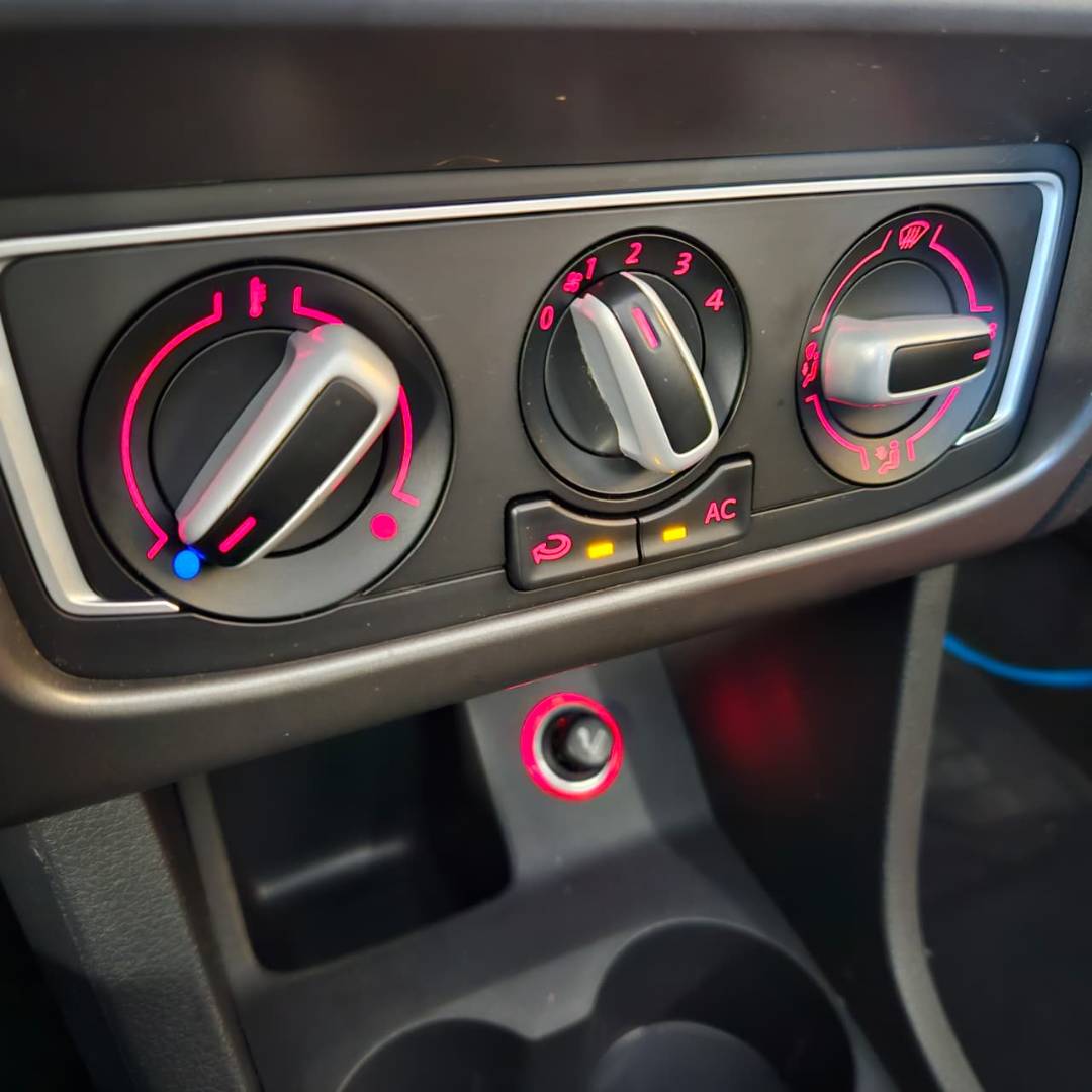 VOLKSWAGEN SPACEFOX