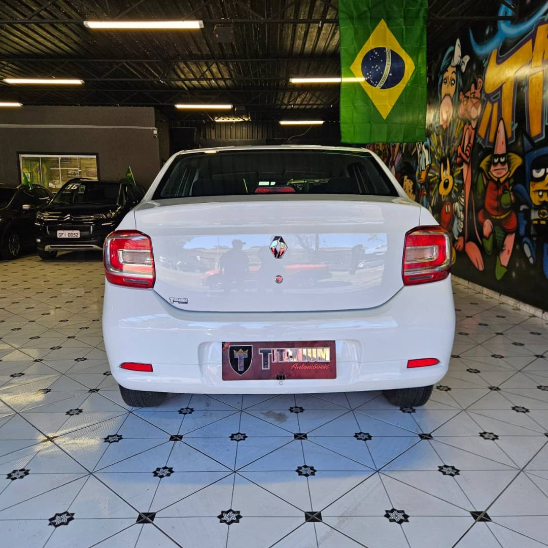 RENAULT LOGAN