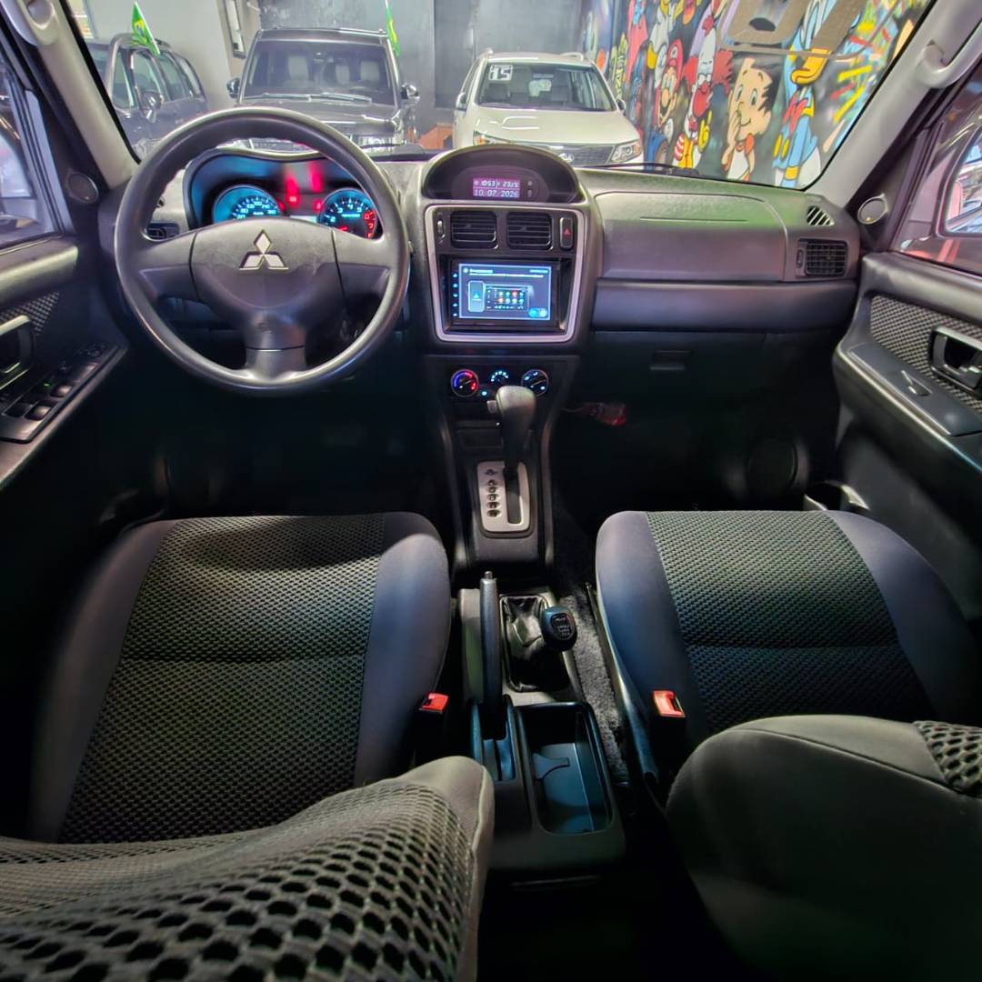 MITSUBISHI PAJERO TR4