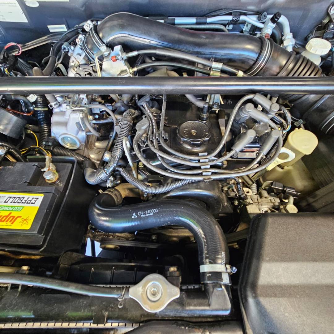 MITSUBISHI PAJERO TR4