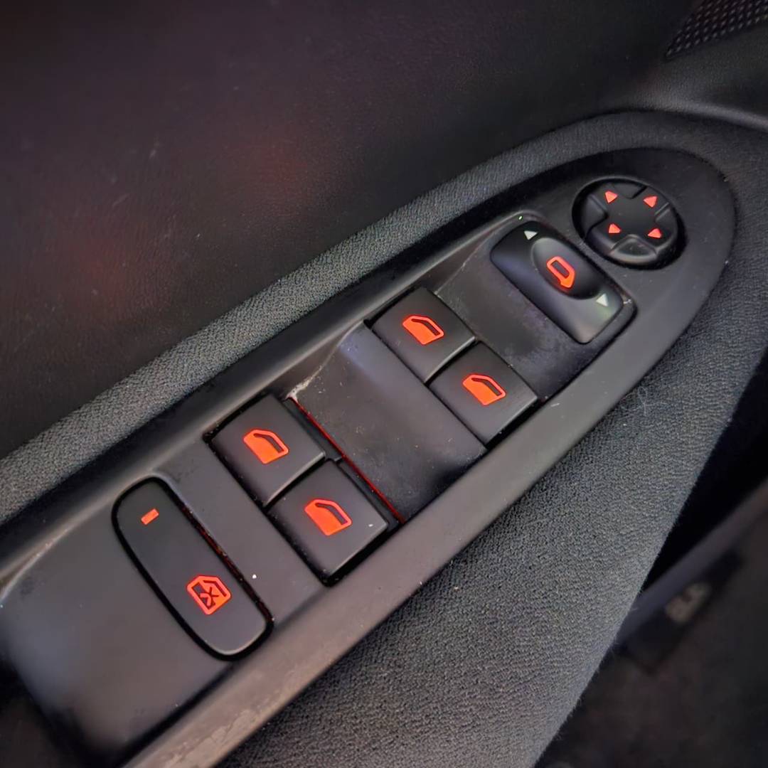 CITROEN C4 LOUNGE