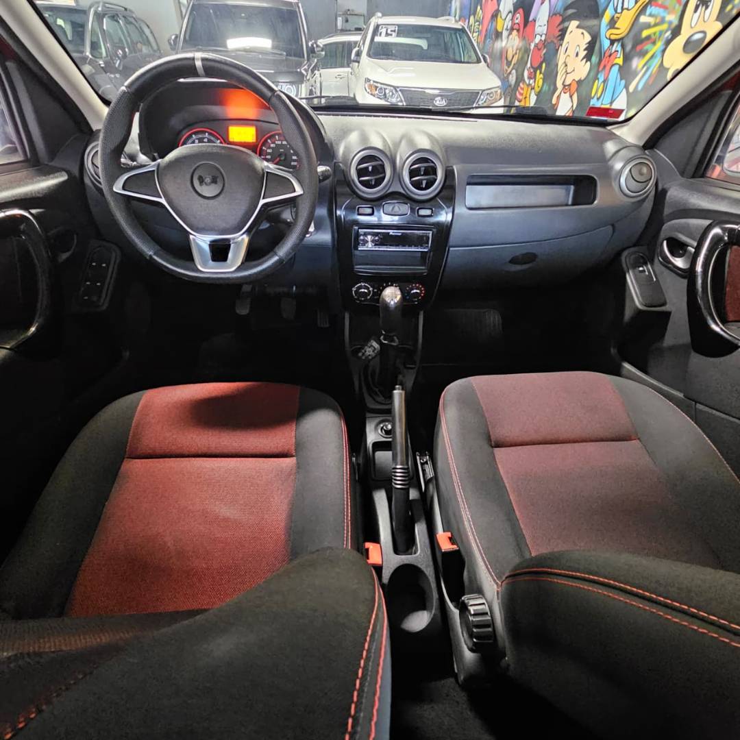RENAULT SANDERO