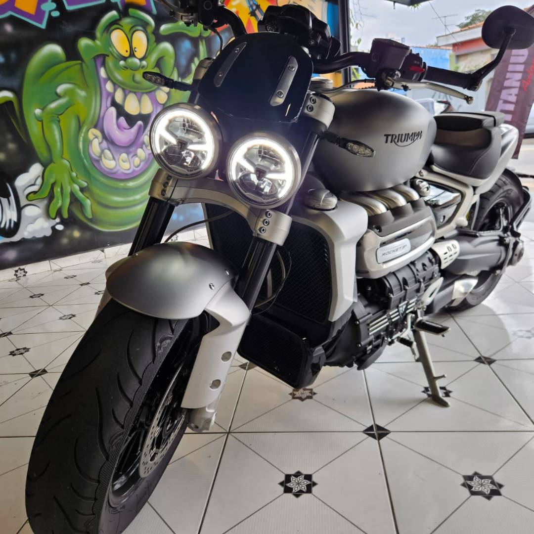 TRIUMPH ROCKET III R