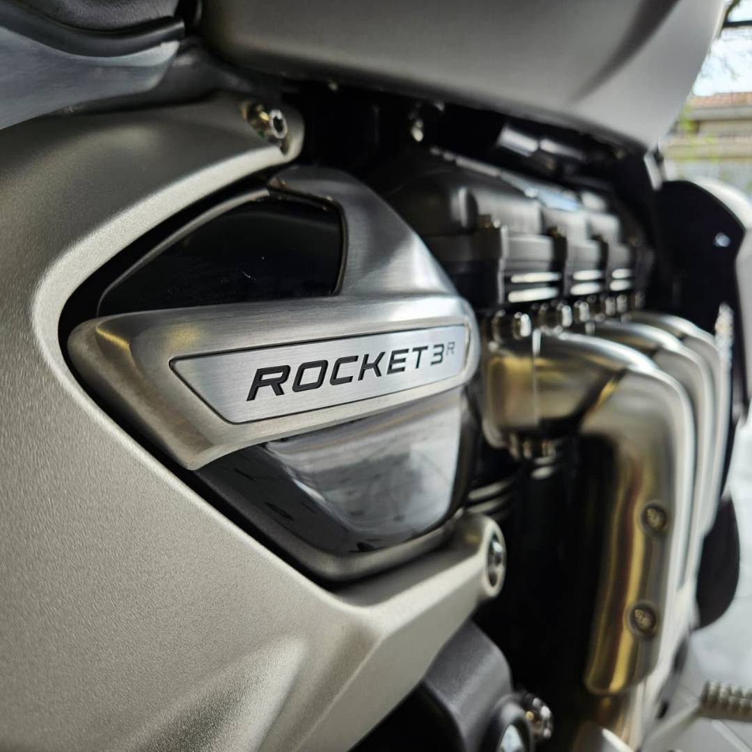 TRIUMPH ROCKET III R