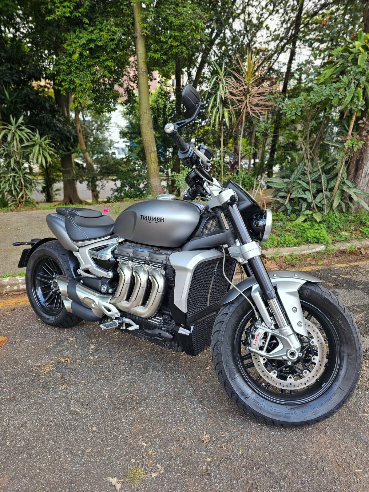 TRIUMPH ROCKET III R