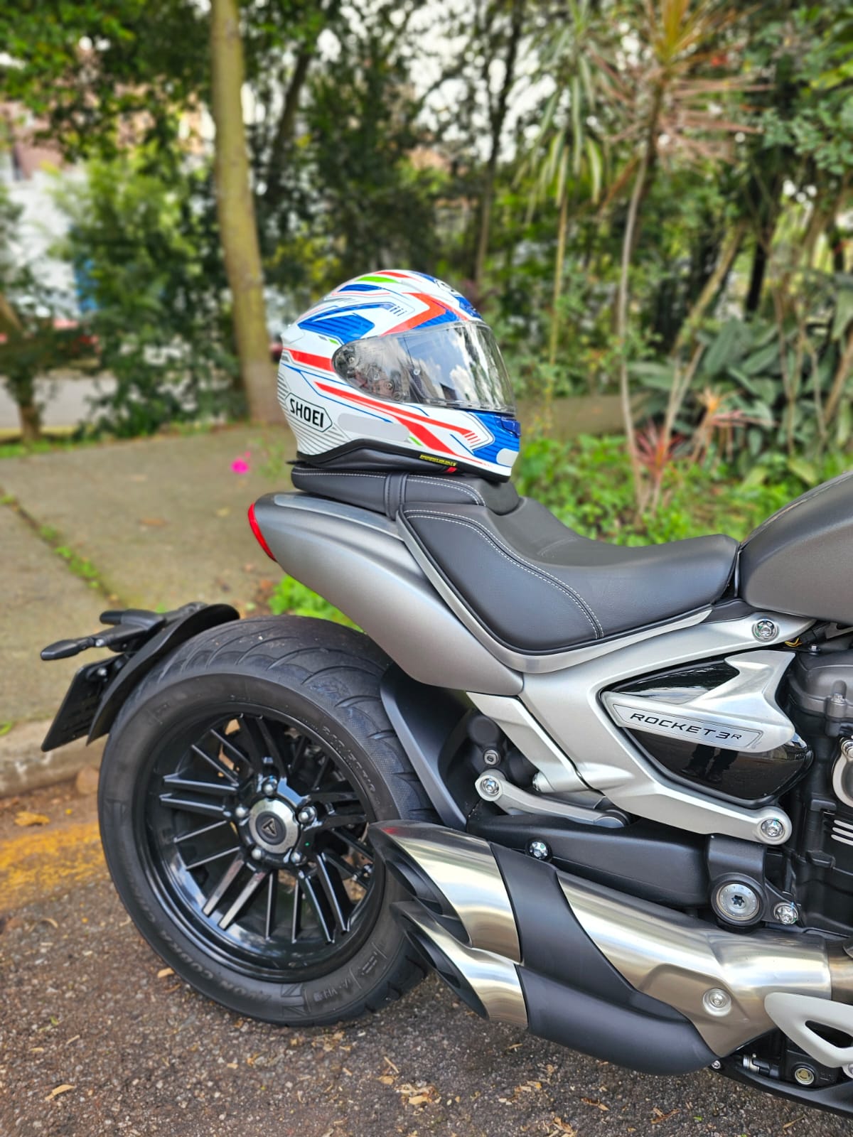 TRIUMPH ROCKET III R