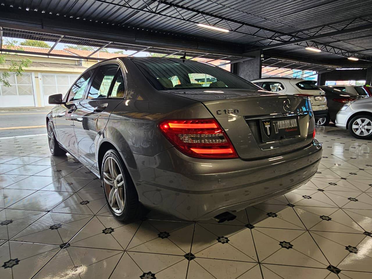MERCEDES-BENZ C 180