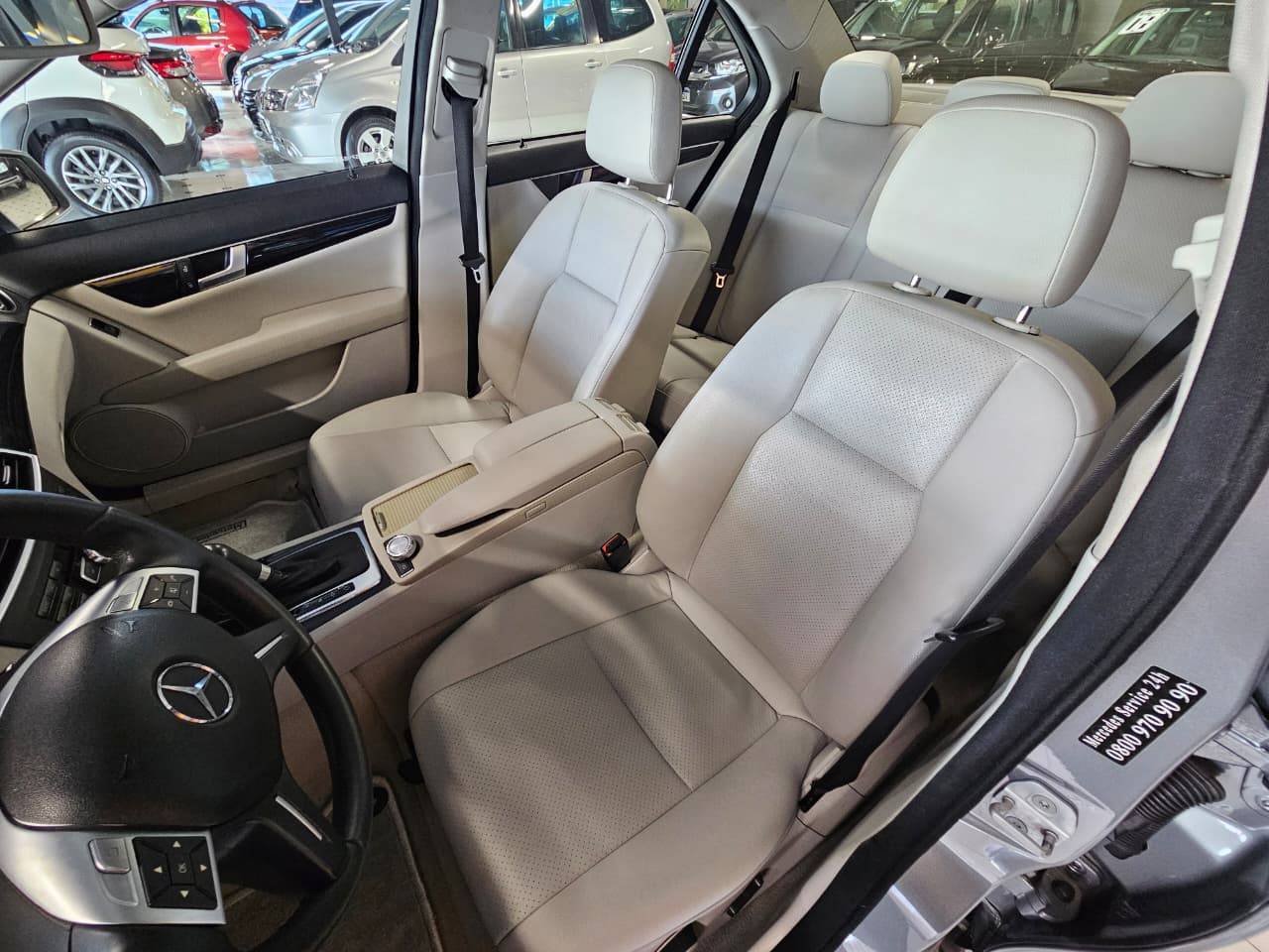 MERCEDES-BENZ C 180