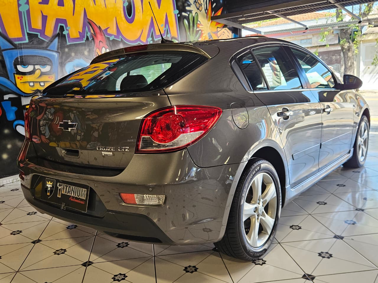 CHEVROLET CRUZE