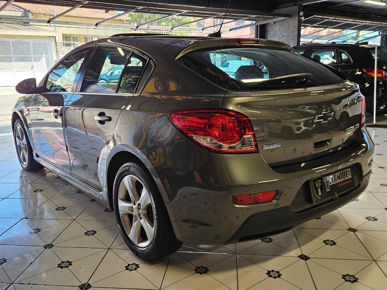CHEVROLET CRUZE