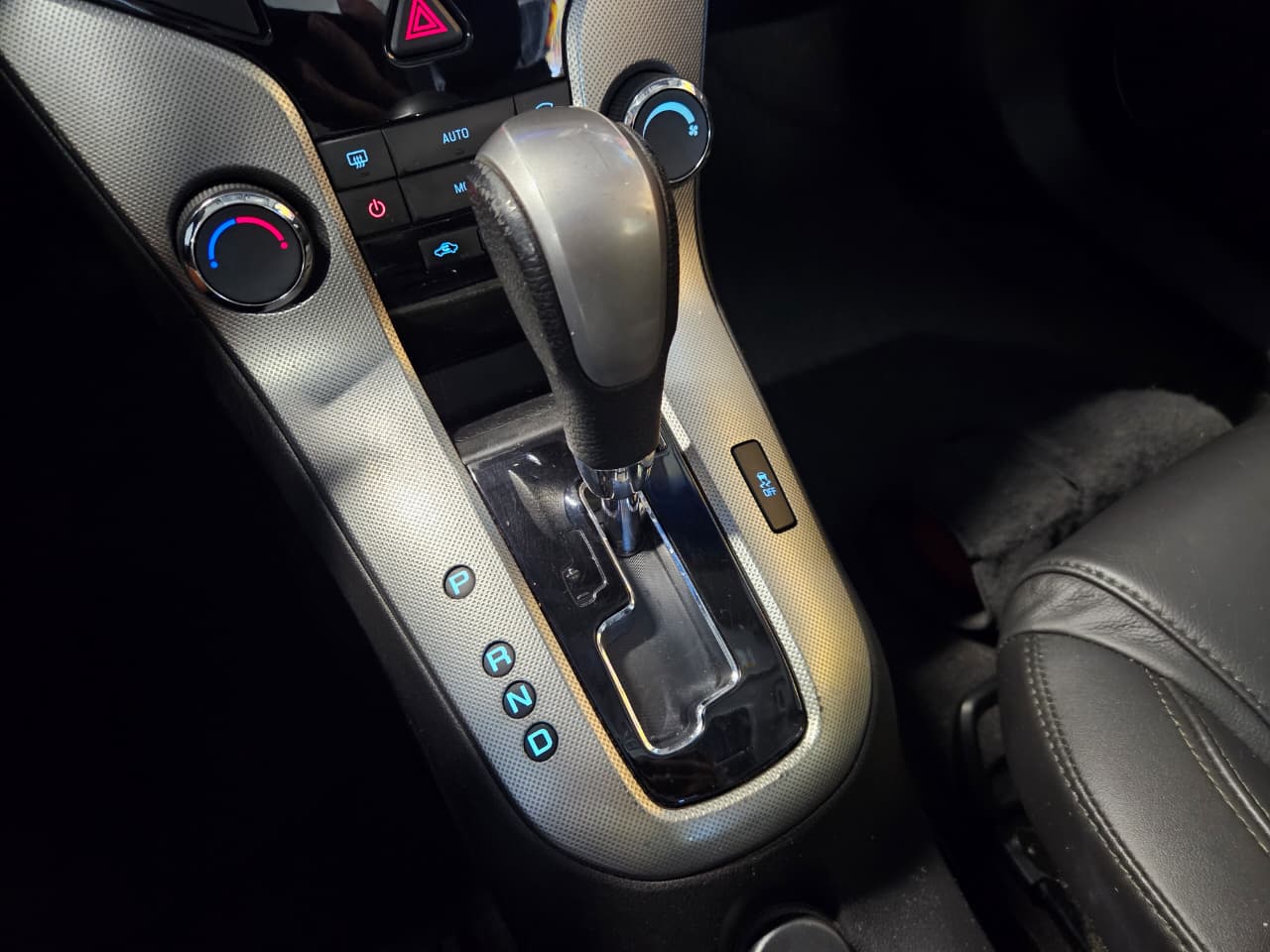 CHEVROLET CRUZE